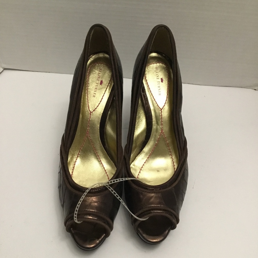 ELAINE TURNER shoes
